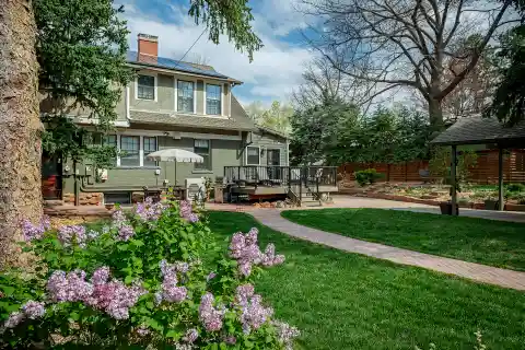 Remodeled Craftsman in Coveted Chautauqua University Place