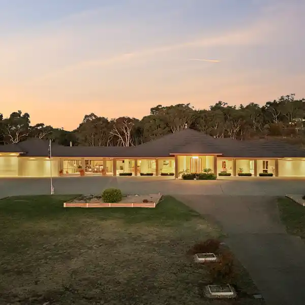 SPRAWLING COUNTRY SANCTUARY IN CARWOOLA