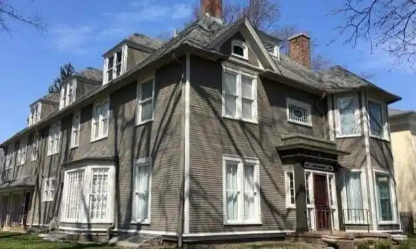 METICULOUSLY RESTORED 1885 NEO-COLONIAL REVIVAL HOME