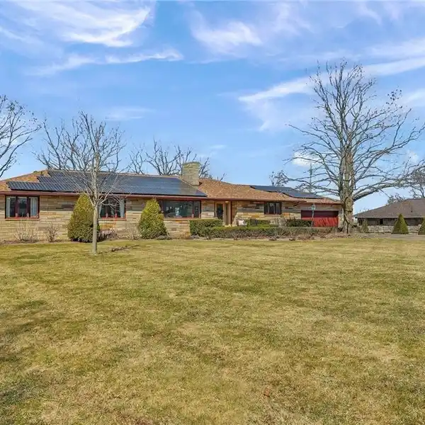 EXPANSIVE RANCH HOME