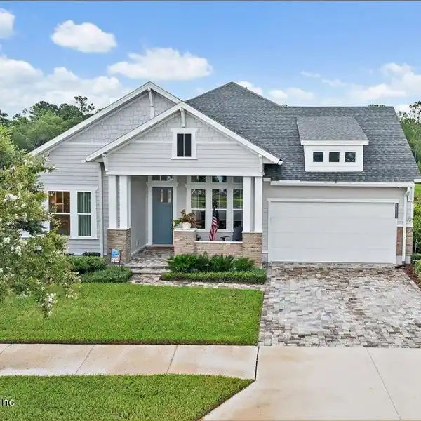 IMMACULATE HOME IN SEVEN PINES