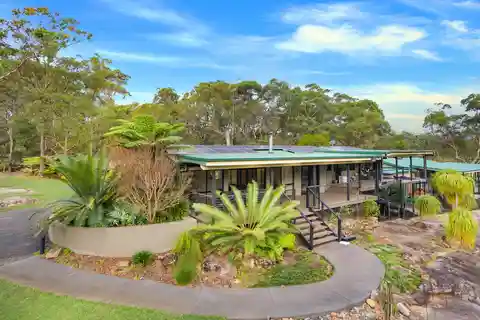Beautiful Single-level Home on 9.99 Acres