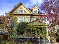 BEAUTIFUL 1903 NORTH CAPITOL HILL RESIDENCE