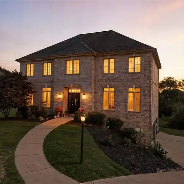 STUNNING HOME ON A QUIET CUL-DE-SAC