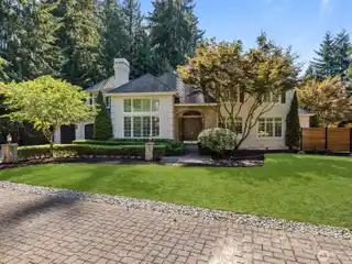 Luxury Estate in the Coveted Hollywood Hill Area
