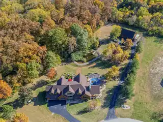 Private Log Home Retreat on Two Acres