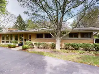 Beautifully Serene Mid-century Home