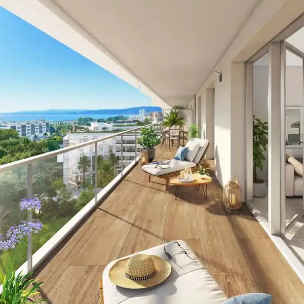 THREE BEDROOM CONDO WITH LONG BALCONY