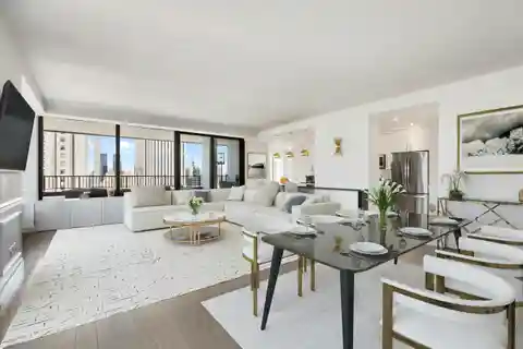 Stunning Two Bedroom Home in the Galleria