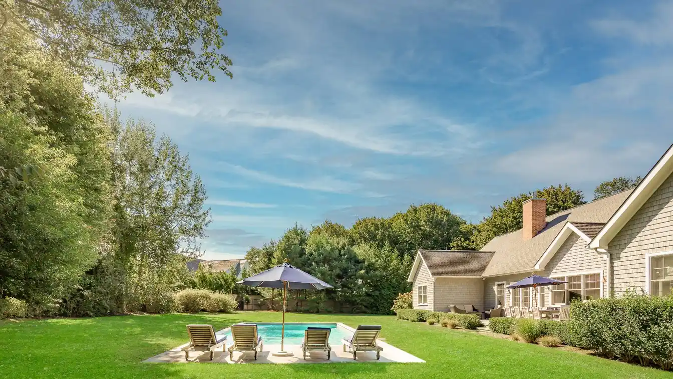 Charming Postmodern Retreat