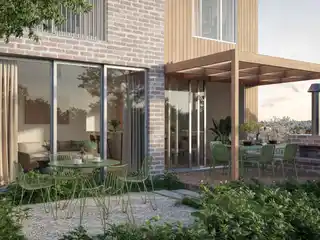 Gated Modern Sanctuary Minutes from the Coast