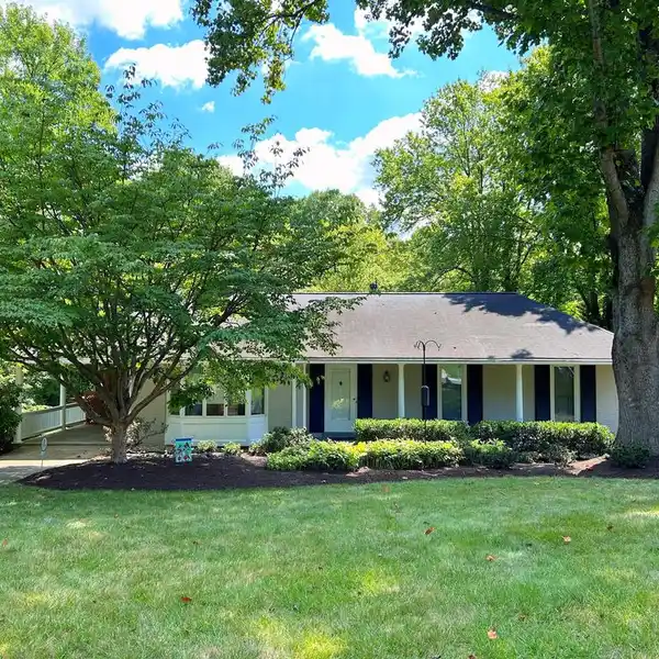 CHARMING RANCH-STYLE HOME