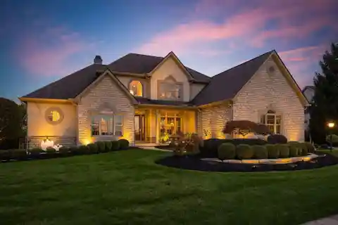 Golf Course Luxury with Designer Indoor-Outdoor Living