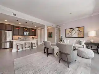 Naples Square Condo with Pool, Spa, and Courtyard