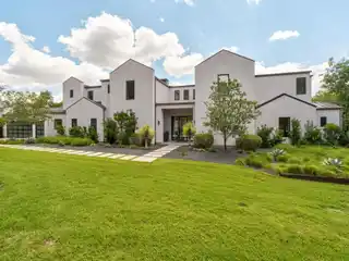 Striking Modern Residence