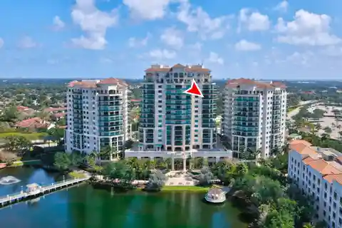 Luxury Living in the Landmark