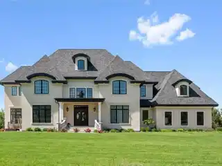 Extraordinary 15-acre Estate