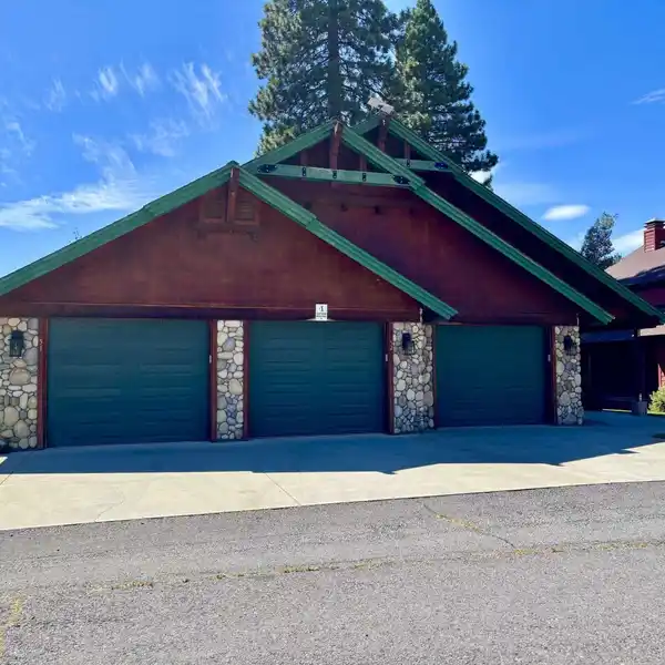 BAILEY CREEK COTTAGE RETREAT BY THE FAIRWAYS