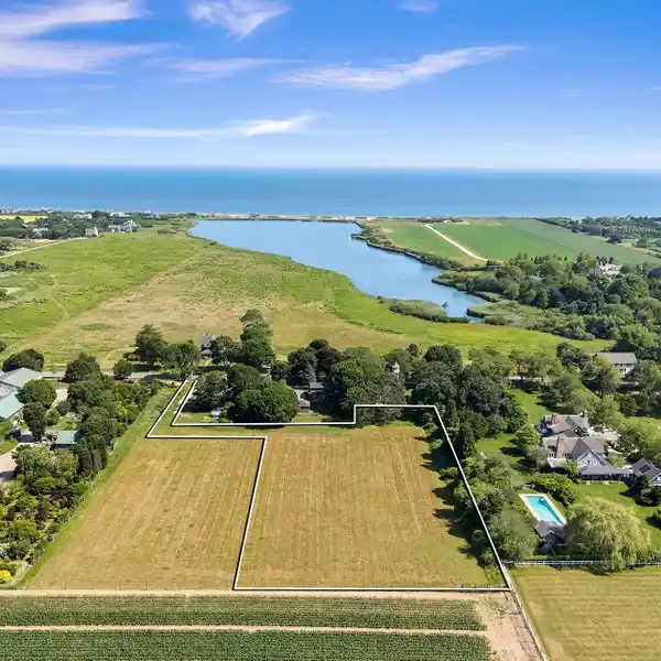 UNIQUE UNTOUCHED PARCEL