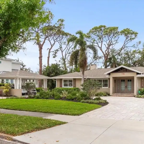REVITALIZED HOME IN HARBOR ACRES