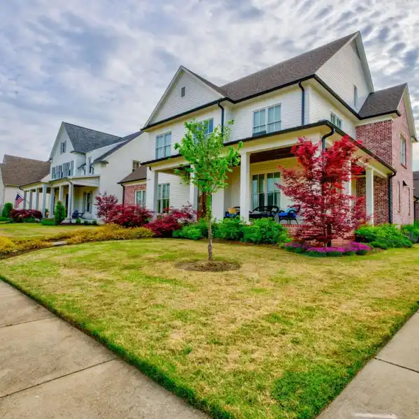 EXQUISITE RESIDENCE IN HOMEWOOD PLACE