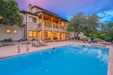 Spacious Updated Home on a Quiet Cul-De-Sac