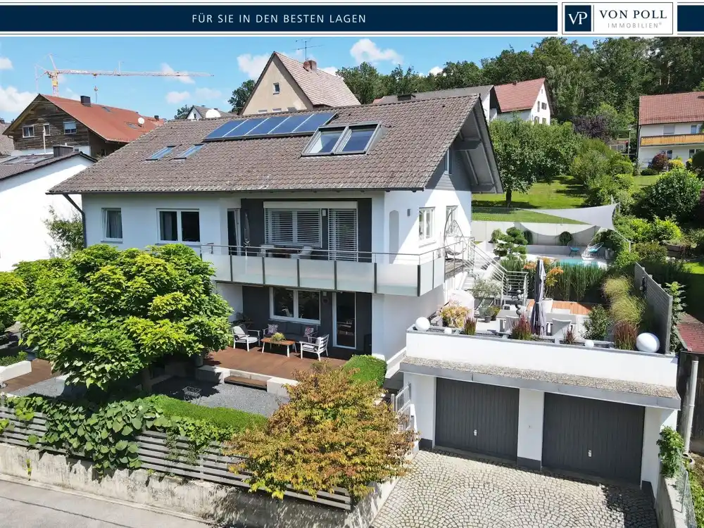 Unique and Versatile Pool Home