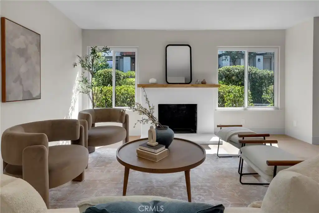 Beautifully Remodeled Townhome