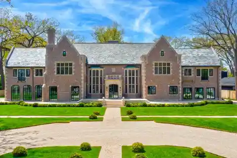 The Ultimate East Winnetka Estate