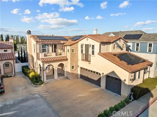 Modern Elegance with Energy Efficiency in a Desirable Neighborhood