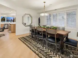 Unique and Versatile Live-Work Space