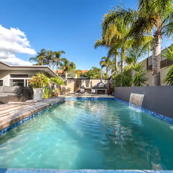ARCHITECTURAL BRILLIANCE MEETS COASTAL LUXURY LIVING