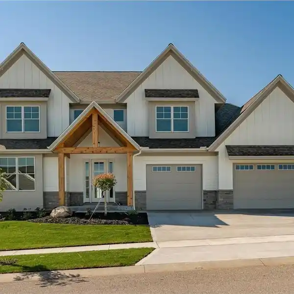 NEW MASTERPIECE IN SCENIC OAKS WEST