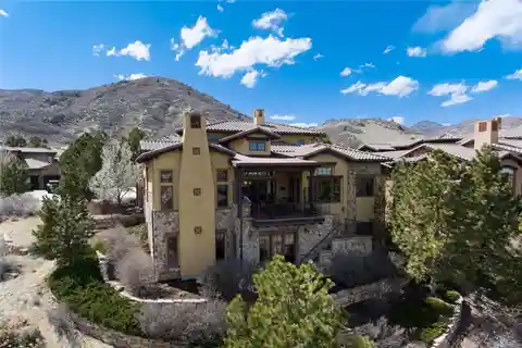 Exquisite Custom Home in Ravenna Country Club