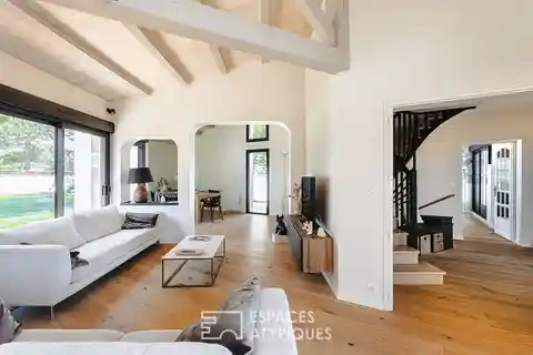 Beautifully Updated Home Near the Beach