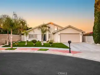 Single-Story Modern Oasis
