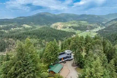 Modern Retreat on 20 Acres