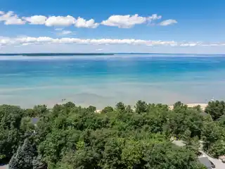 Private Retreat on the Shores of Grand Traverse Bay