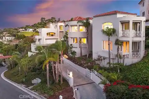 Exceptional Gated Estate in Esteemed Palos Verdes Estates