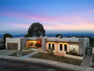Exquisite Modern Contemporary with Breathtaking Views