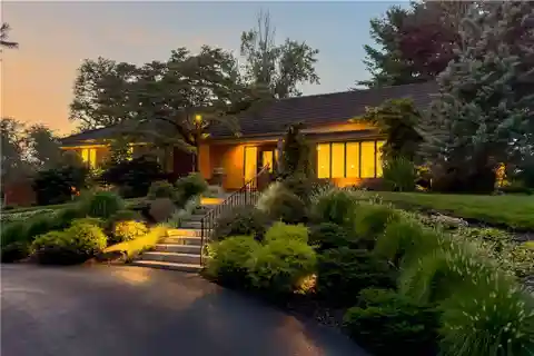 Custom-Built Mac & Mac Sprawling Cape Cod Home