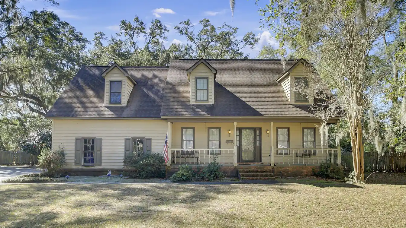 Large Private Lot in the Heart of Mt Pleasant