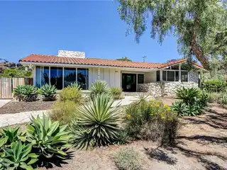 Mid-Century Modern Oasis in the Heart of Lunada Bay