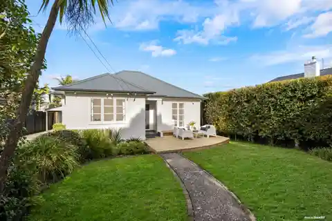 Move-In Ready and Modernised 1920s Brick Bungalow