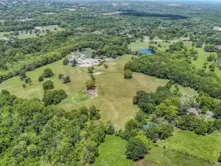 Rare Opportunity for Country Living in the City