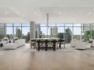 High-Floor Home with a Sought-After Plan