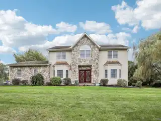 Inviting Colonial with Sophisticated Style