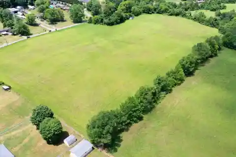 78 Acres of Prime Property - Luxury Estate Potential