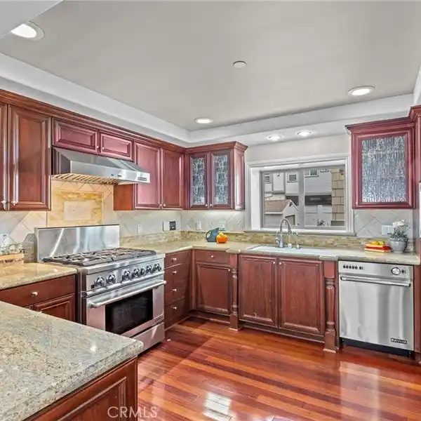 AMAZING VALUE WITH OCEAN VIEWS