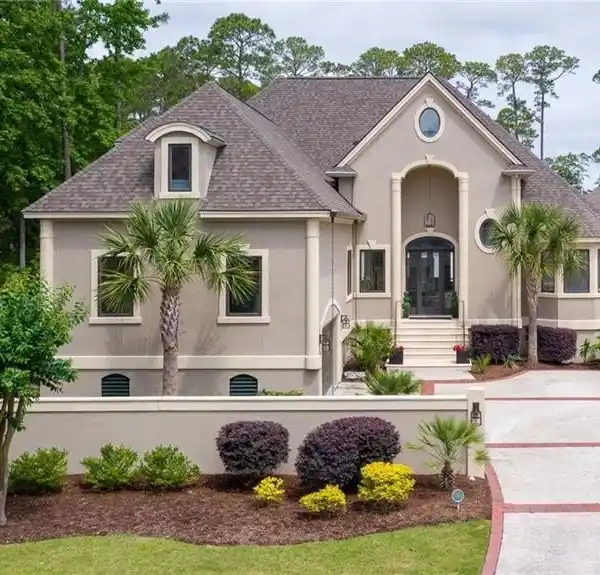 BEAUTIFULLY UPDATED 5 BED, 5 BATH COURTYARD HOME IN PRESTIGIOUS WEXFORD.